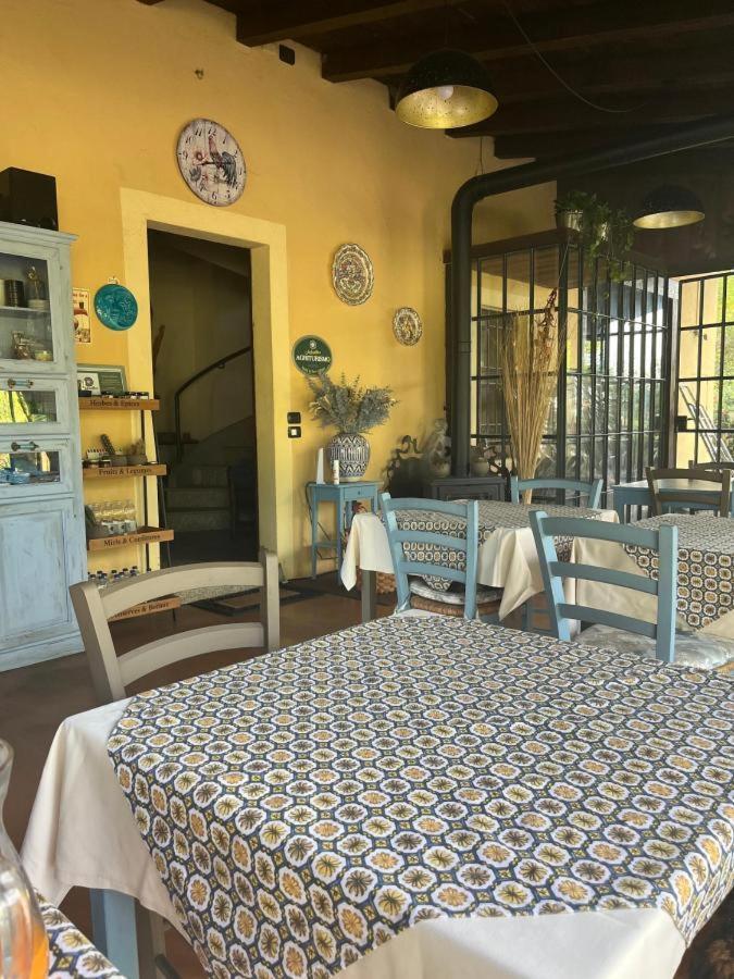 Agriturismo Helianthus Farm stay Oleggio